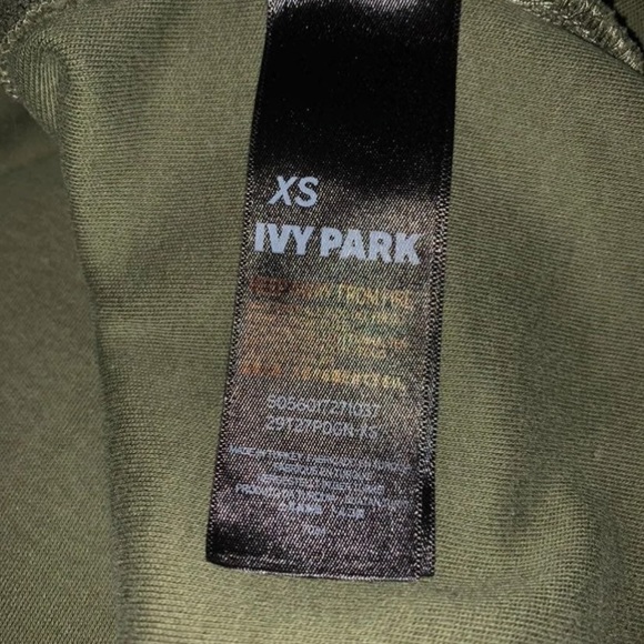 Ivy Park Oversized Olive Green T Shirt - Picture 6 of 7